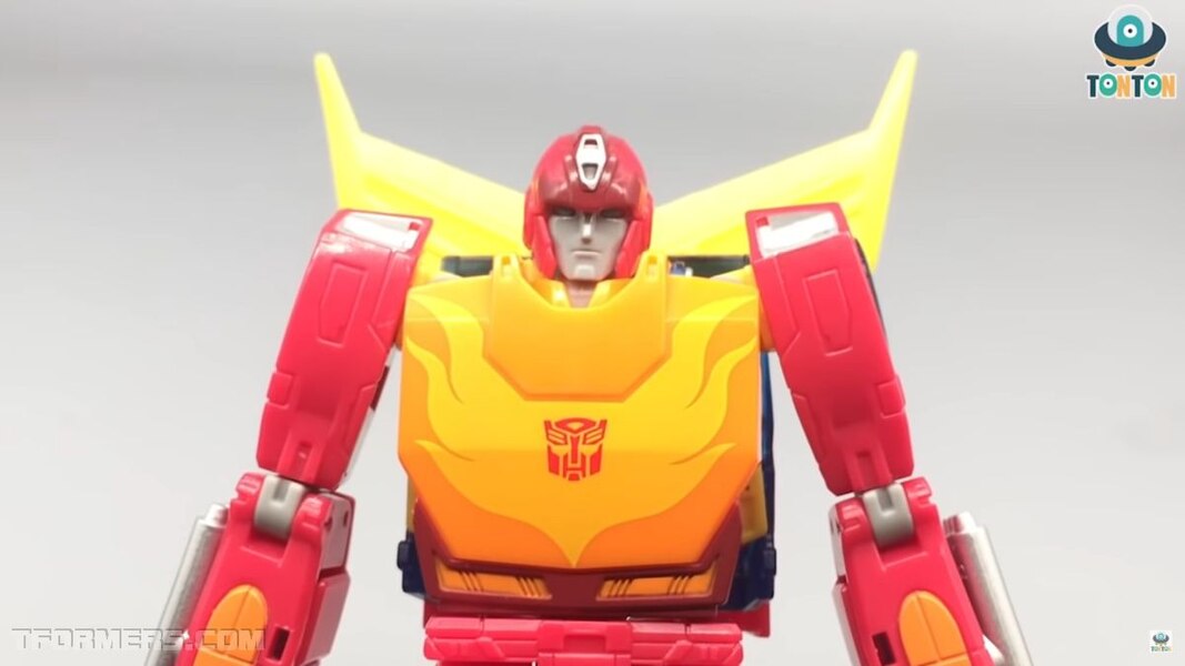 Transformer Studio Series TFTM 1986 Hot Rod In Hand Review And Images  (22 of 50)